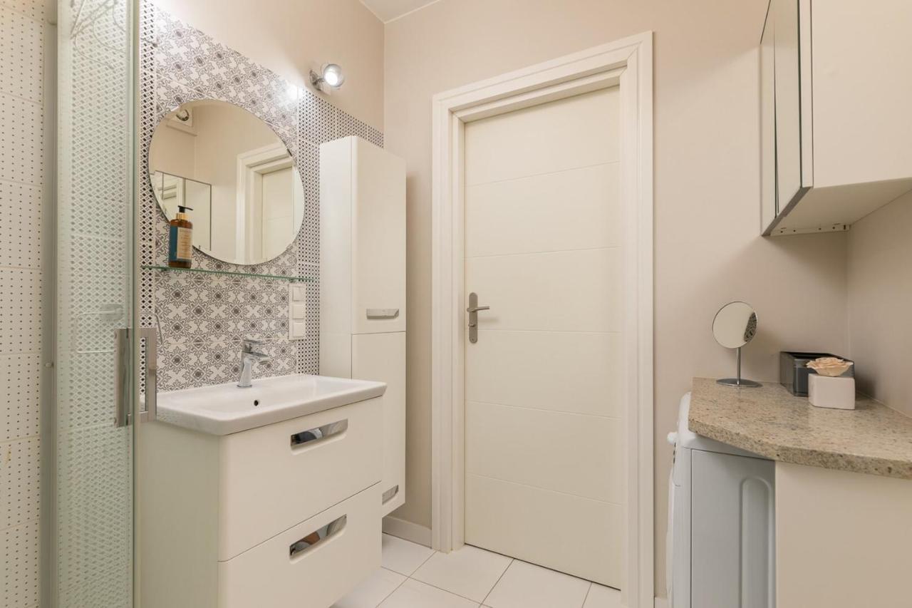 Rent Like Home - Nowy Swiat 47A Varsovie Extérieur photo