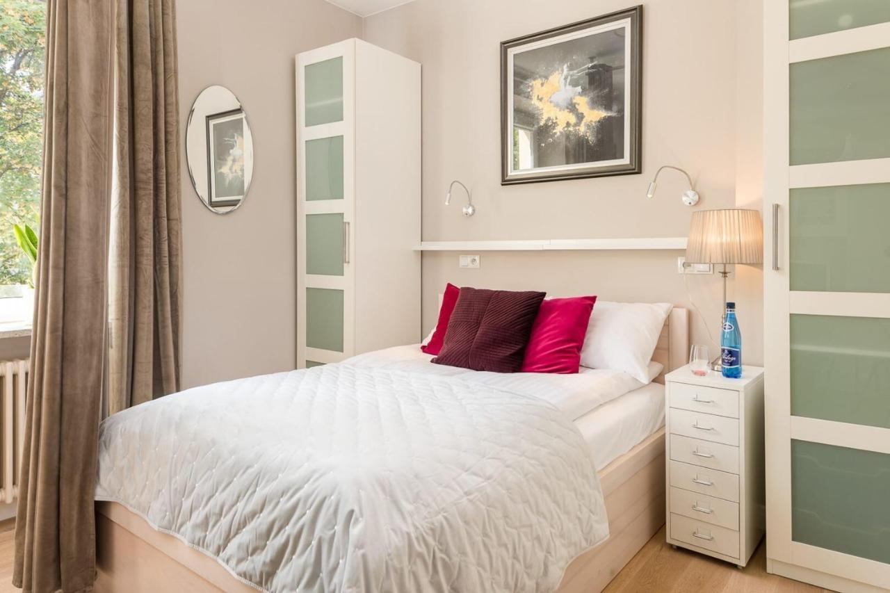 Rent Like Home - Nowy Swiat 47A Varsovie Extérieur photo