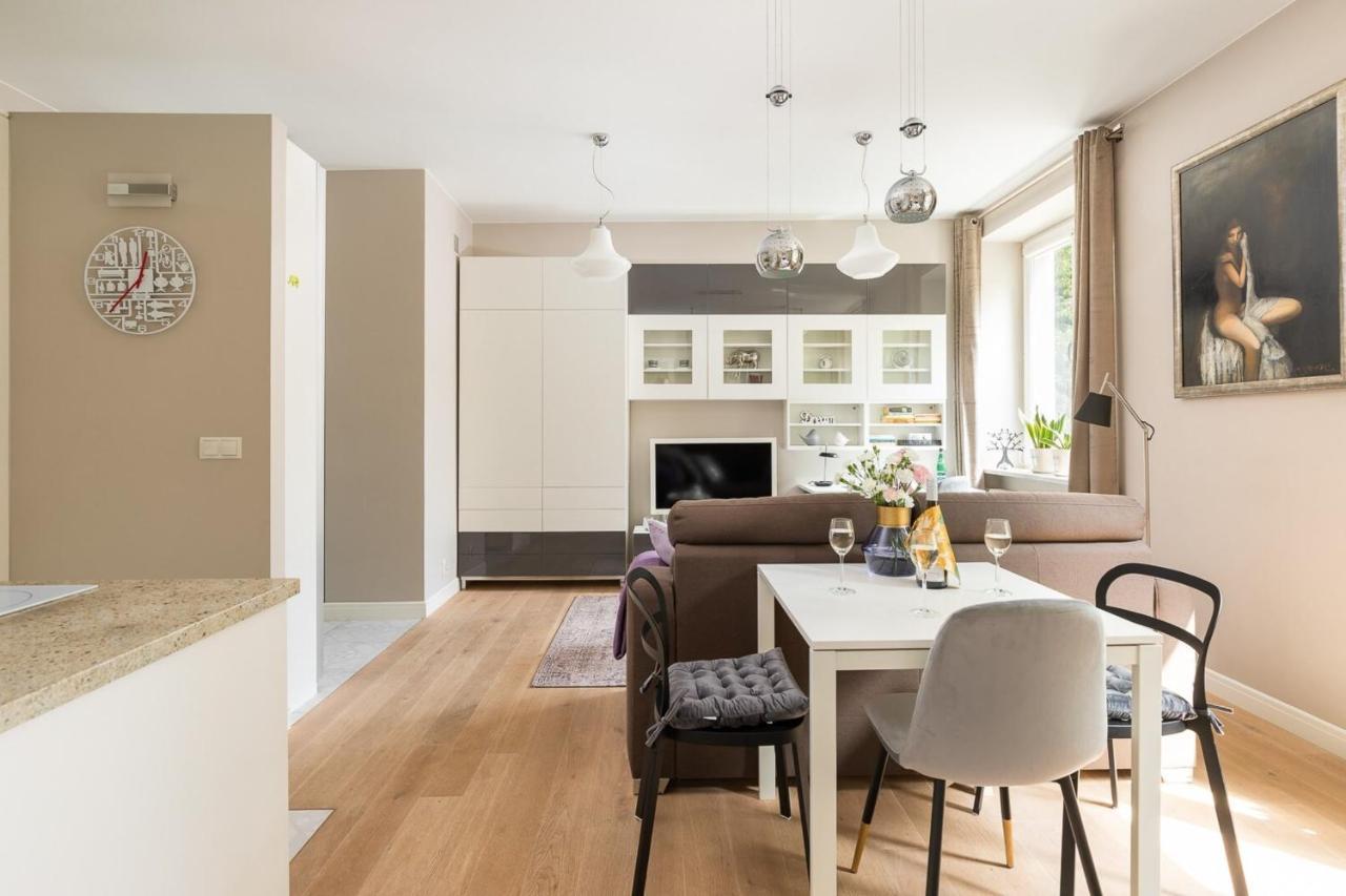 Rent Like Home - Nowy Swiat 47A Varsovie Extérieur photo