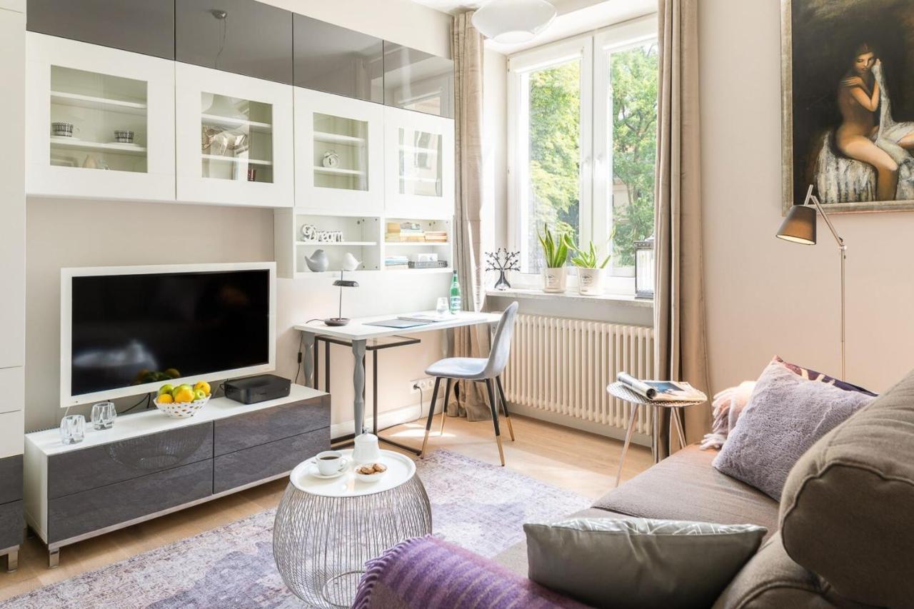 Rent Like Home - Nowy Swiat 47A Varsovie Extérieur photo